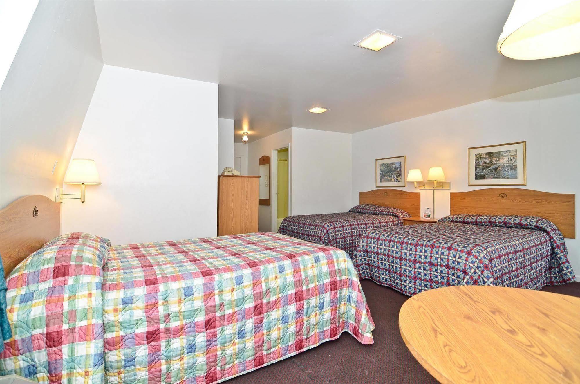 Americas Best Value Inn צ'יליקות חדר תמונה